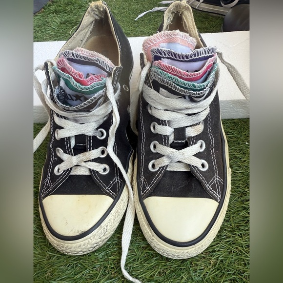 Converse Layered Tongue Patchwork Black Low Top Sneakers Women’s 7/Men’s 5 - Picture 2 of 7